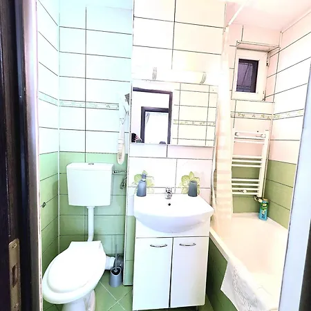 65 - Jewel Of Calea Victoriei - Cozy Flat 1br Bucarest
